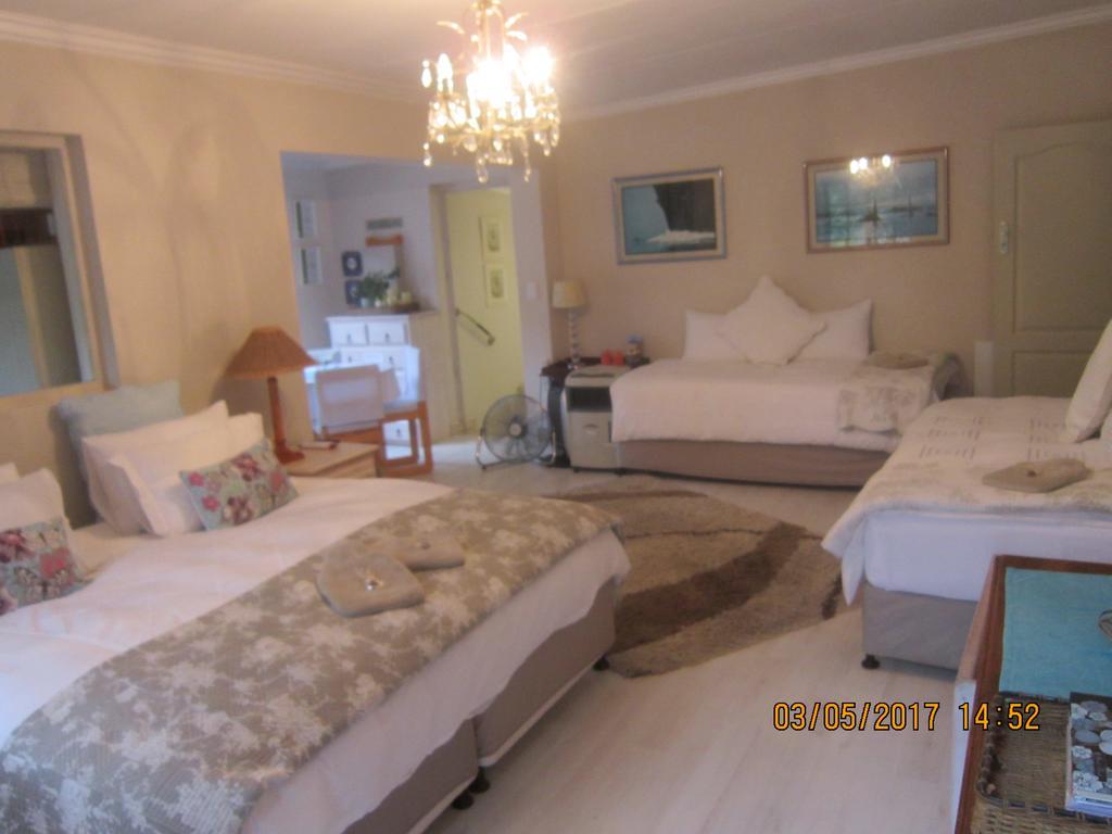 Twilight Cottage Plettenberg Bay Exterior foto